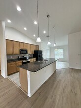 37 Lewis Shire Pl in Palm Coast, FL - Building Photo - Building Photo