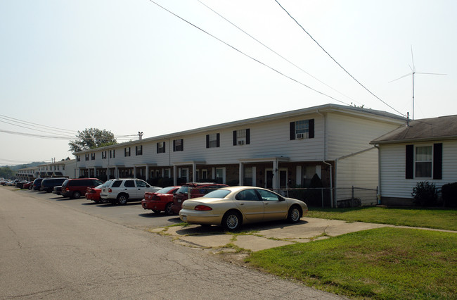 2615 21st Ave in Parkersburg, WV - Building Photo - Building Photo