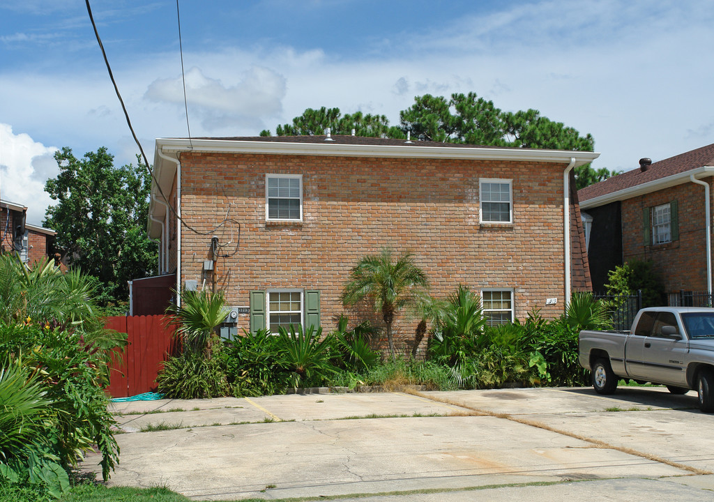 3713 Simone Gardens in Metairie, LA - Building Photo