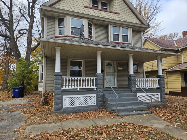 876 E 149th St in Cleveland, OH - Building Photo - Building Photo
