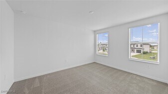 4267 Cirella Ct in North Fort Myers, FL - Building Photo