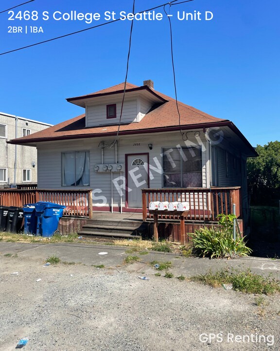 2468 S College St, Unit Unit D in Seattle, WA - Building Photo