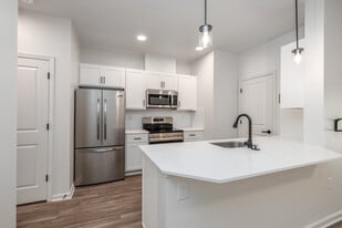 Evergreen Pointe in Ithaca, NY - Building Photo