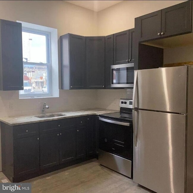 property at 1404 N 52nd St