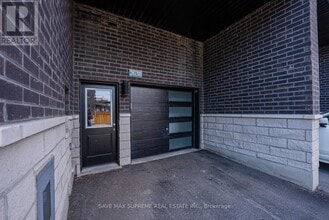 2638 Castlegate Crossing in Pickering, ON - Building Photo - Building Photo
