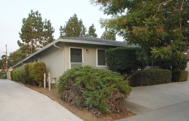 993 Leigh Ave in San Jose, CA - Building Photo - Building Photo