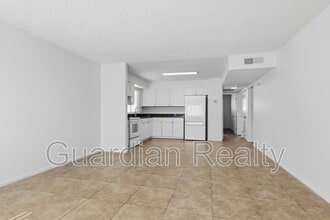 801 N Major Ave in Henderson, NV - Building Photo - Building Photo