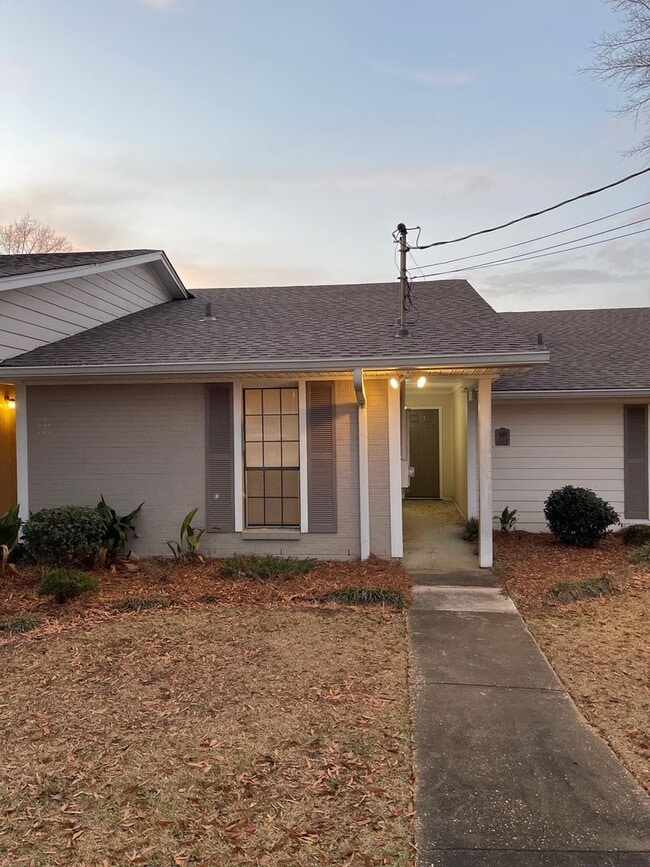 133 Cedar Ct in Wetumpka, AL - Building Photo - Building Photo