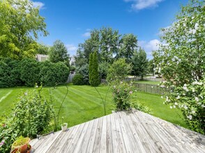 2212 NW 139th St in Clive, IA - Building Photo - Building Photo