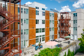 Vision 5 Apartments in Redmond, WA - Foto de edificio - Building Photo