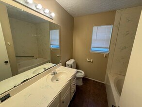 2402 Autumn Springs Ln in Spring, TX - Building Photo - Building Photo