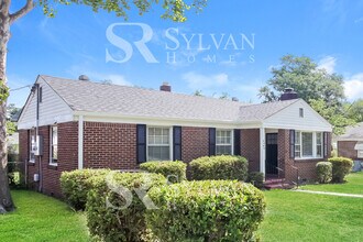 2424 Paxton St in Columbia, SC - Building Photo - Building Photo