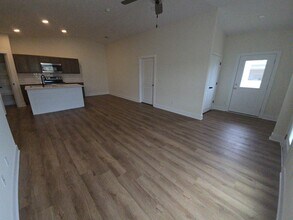 3775 S Bluelake St in Wichita, KS - Building Photo - Building Photo