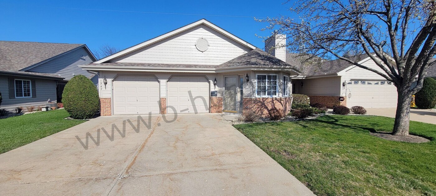 1947 27th Ave in Kenosha, WI - Building Photo