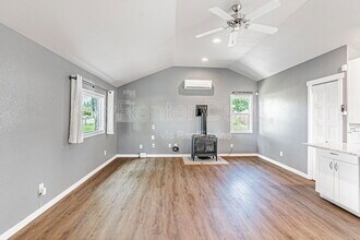 6405 W Jefferson Pl in Lakewood, CO - Building Photo - Building Photo