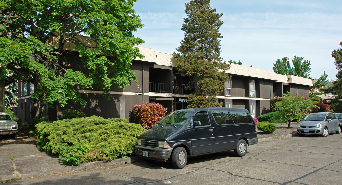 430 SW 7th St in Corvallis, OR - Building Photo