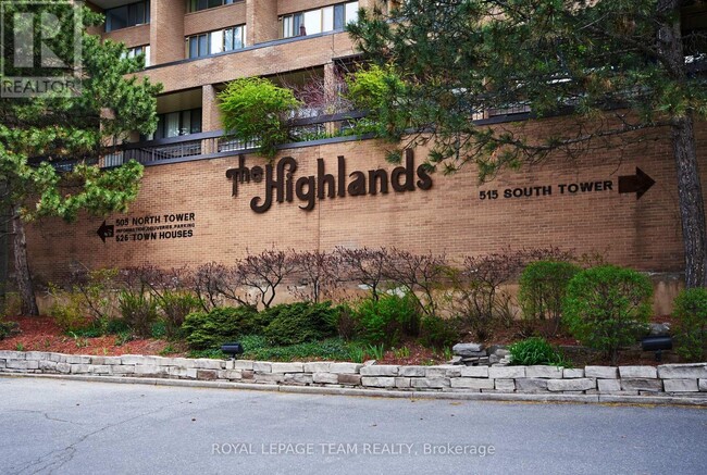 515-515 St. Laurent Blvd in Ottawa, ON - Building Photo - Building Photo