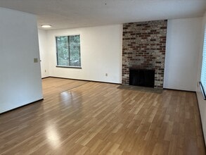 4730 SE 69th Ave, Unit 4732 in Portland, OR - Foto de edificio - Building Photo