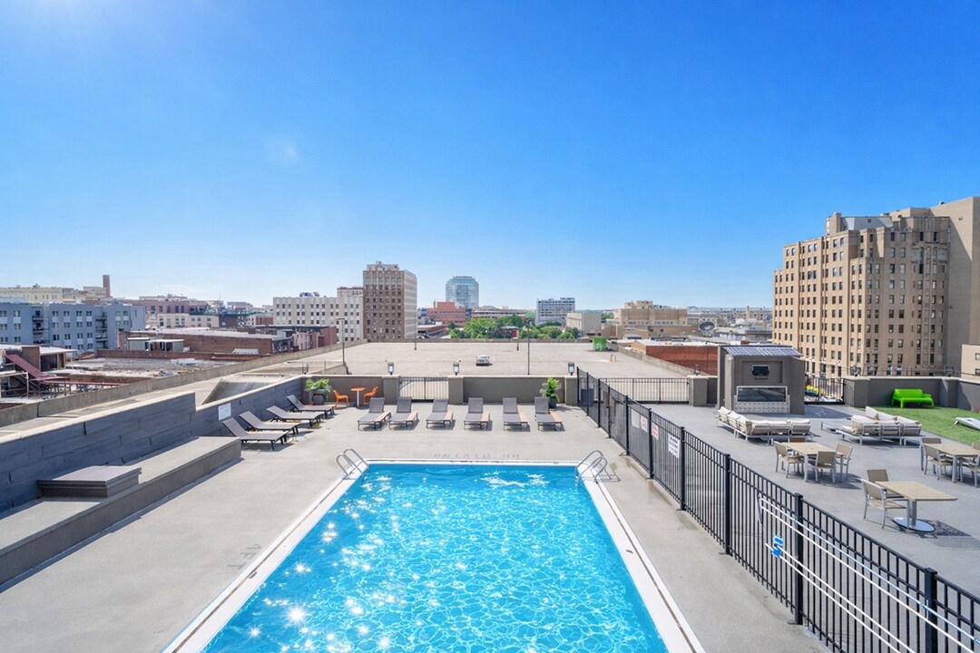 Flats on Fifth in Louisville, KY - Foto de edificio