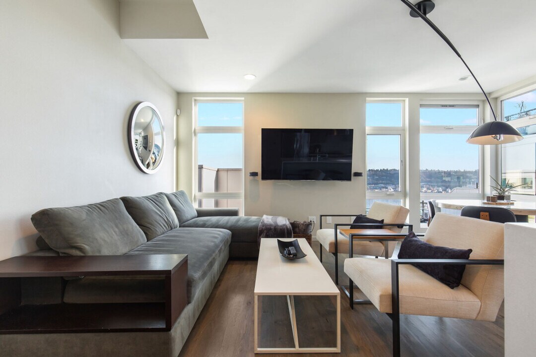 611 Wheeler St in Seattle, WA - Foto de edificio