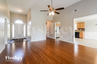 213 Queens Gate in Alabaster, AL - Building Photo - Building Photo