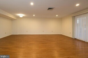 677 Elm St in Royersford, PA - Building Photo