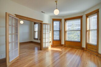 848 W Waveland Ave, Unit 3 in Chicago, IL - Building Photo - Building Photo