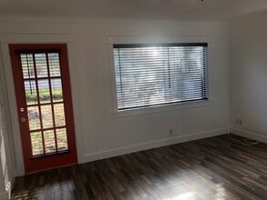 1397 Crest Dr in Eugene, OR - Building Photo - Building Photo