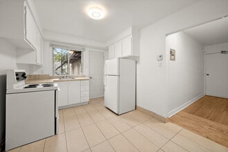 3341 Maréchal Av in Montréal, QC - Building Photo - Building Photo