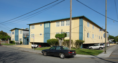 1299 E Julian St in San Jose, CA - Building Photo - Building Photo