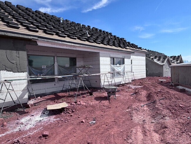 2836 Creek Side Ct in Washington, UT - Building Photo - Building Photo