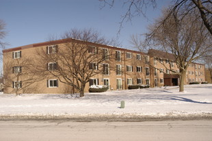 560-580 Lawrence Ave Apartamentos