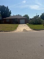 3040 NW 65th St in Oklahoma City, OK - Building Photo