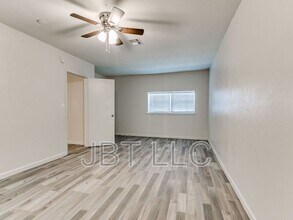 4416 Meadowoak Dr in Midwest City, OK - Building Photo - Building Photo