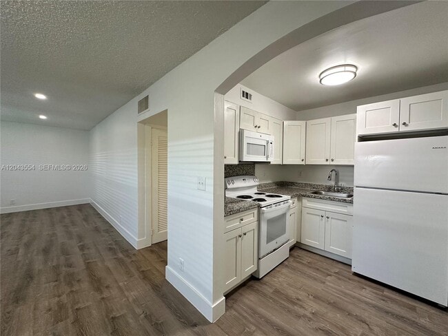 property at 2500 Johnson St