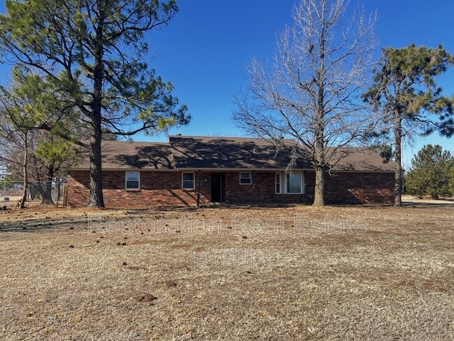 property at 819 N2964 Rd