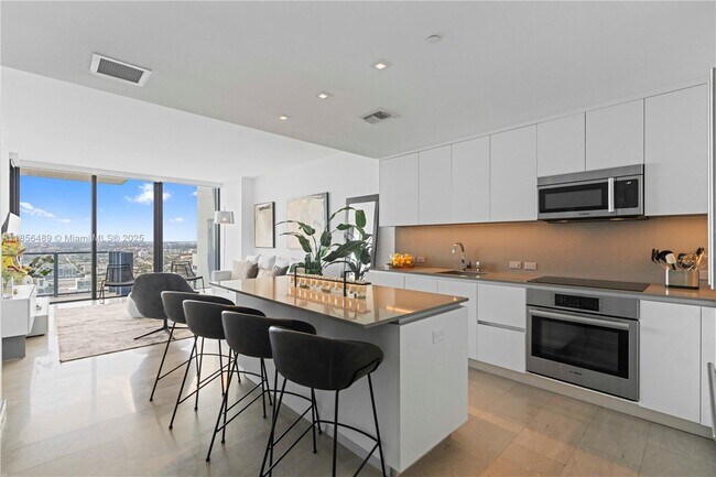 property at 88 SW 7th St