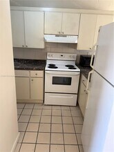 1001 NW 45th Ave in Miami, FL - Building Photo - Building Photo