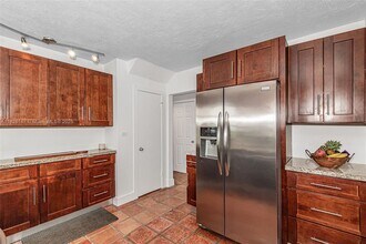 309 Bird Rd in Coral Gables, FL - Building Photo - Building Photo