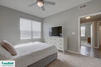 1111 Austin Hwy, Unit 1201 in San Antonio, TX - Building Photo - Building Photo