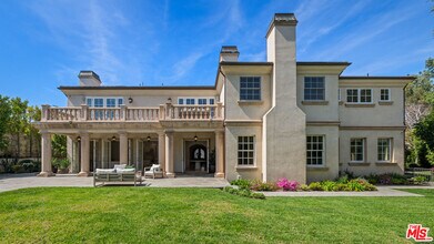 630 N Bonhill Rd in Los Angeles, CA - Building Photo - Building Photo
