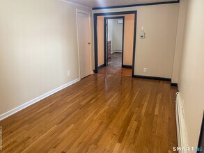 155 Bouton St in Norwalk, CT - Building Photo - Building Photo