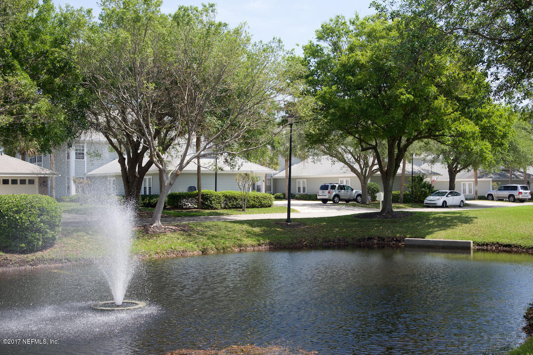 91 San Juan Dr in Ponte Vedra Beach, FL - Foto de edificio