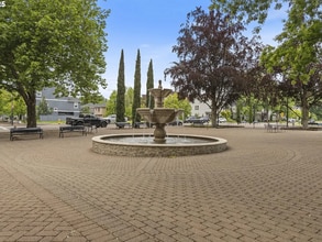 11464 SW Mont Blanc St in Wilsonville, OR - Building Photo - Building Photo