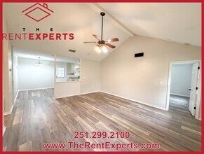 43265 Jones Rd in Bay Minette, AL - Building Photo - Building Photo