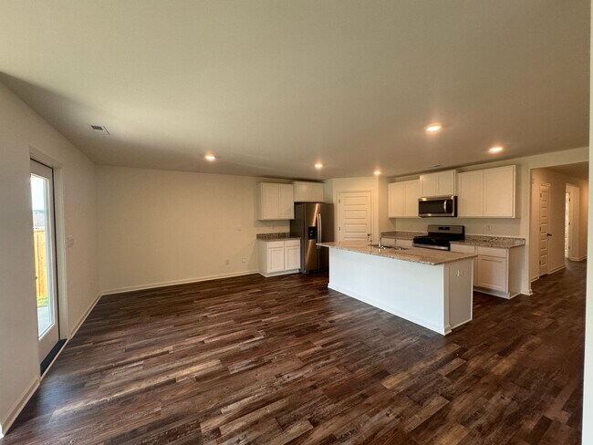 216 Brooks Ln in Springville, AL - Building Photo - Building Photo