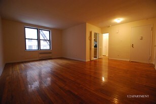 10-11 Nameoke St Apartments