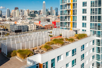 Arterra in San Francisco, CA - Building Photo - Building Photo