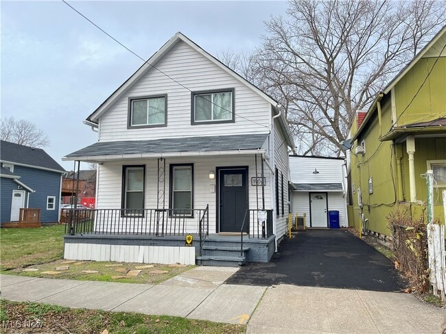 property at 1904 Freeman Ave