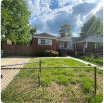 2315 Sheridan St in Hyattsville, MD - Building Photo